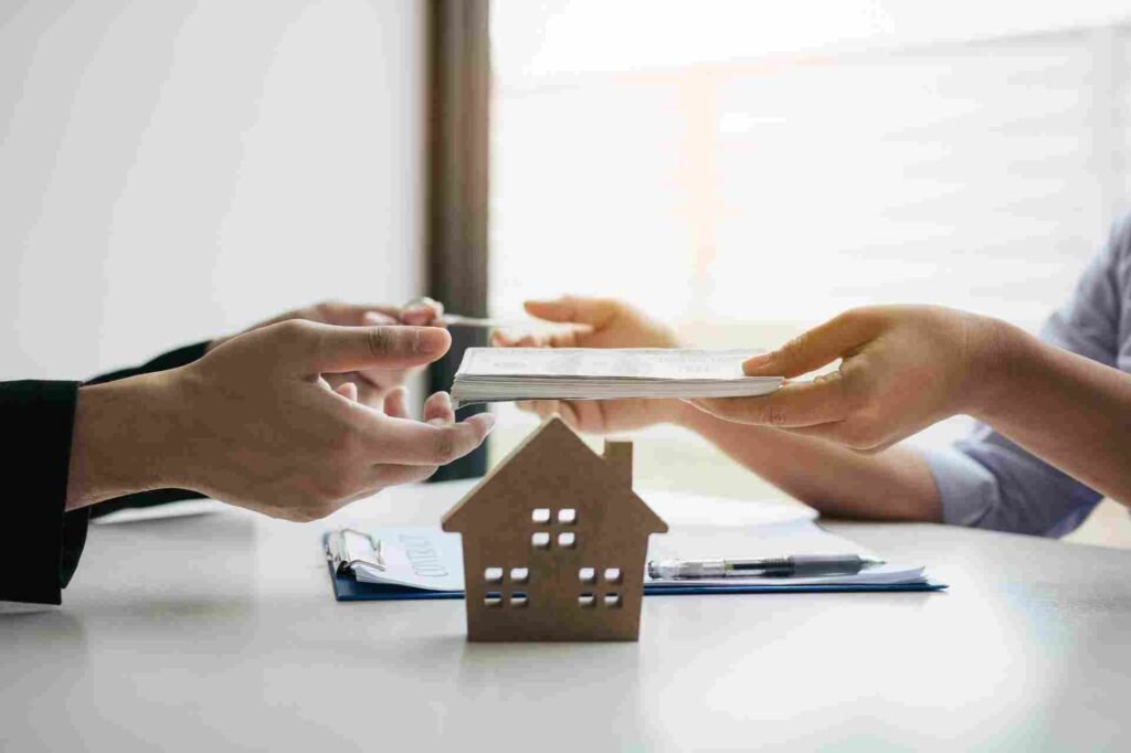 How Do You Become a Cash Buyer?