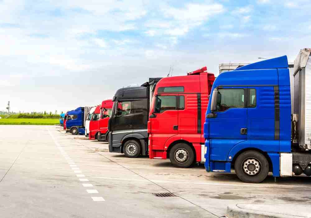How to Parallel Park a Truck Easily?