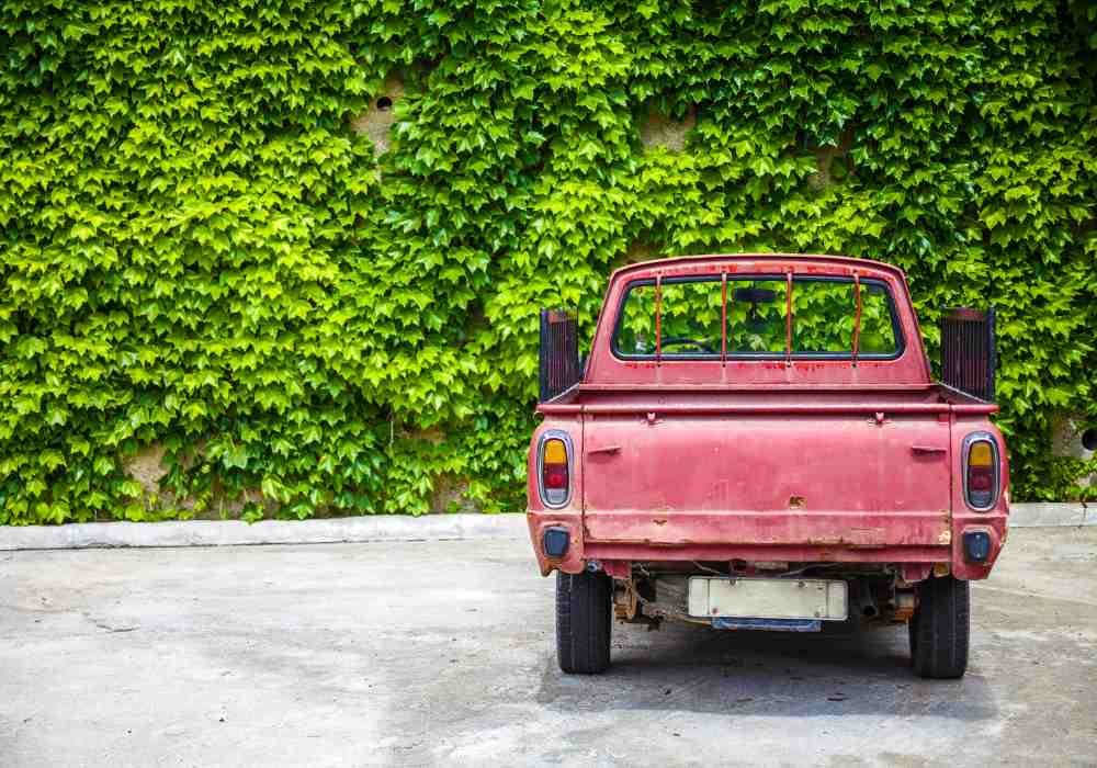 How to park a pickup truck in a parking lot?