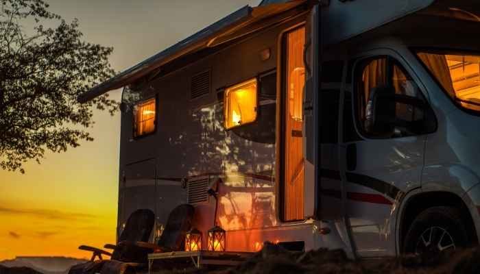 How Much Space Should Be Allocated for RV Maneuvering?