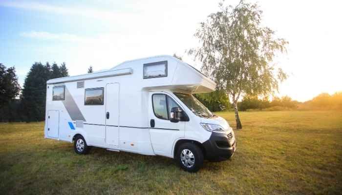 Should RV Storage Provide Climate Controlled Spaces?