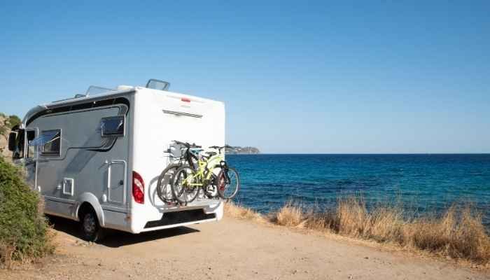 What Signage Works Best to Attract RV Storage Customers?