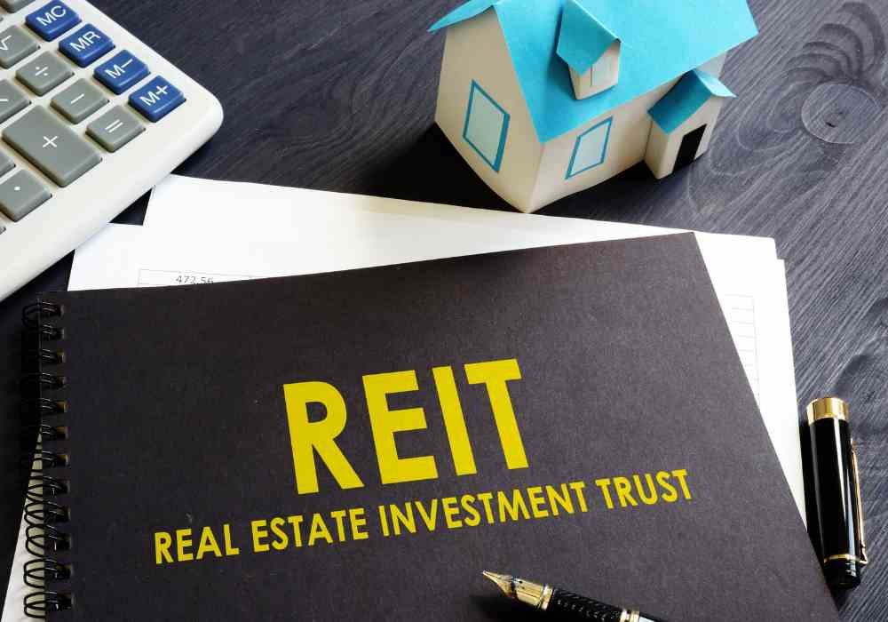 How Do Real Estate Investment Trusts Work?