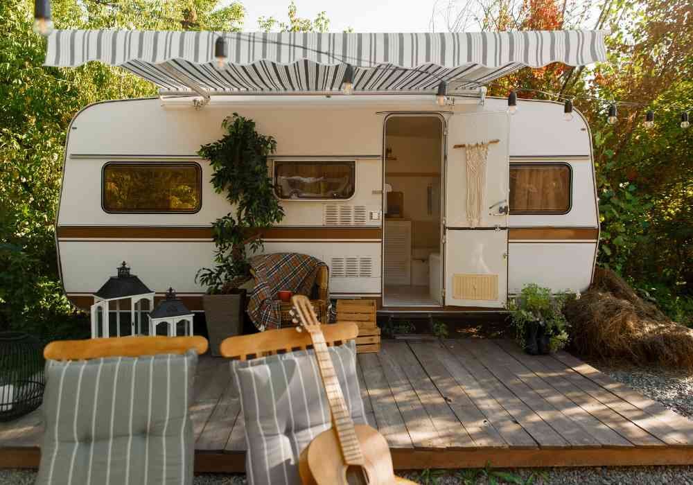 How to Open an RV Self Storage Business?