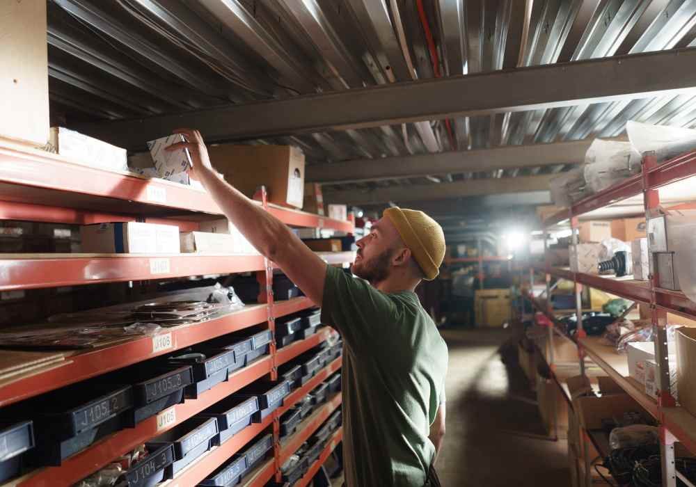 What Do Relief Self Storage Managers Make?