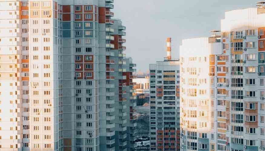 What Is the Difference Between Multifamily and Single-Family Homes? What Is the Difference Between Multifamily and Single-Family Homes?